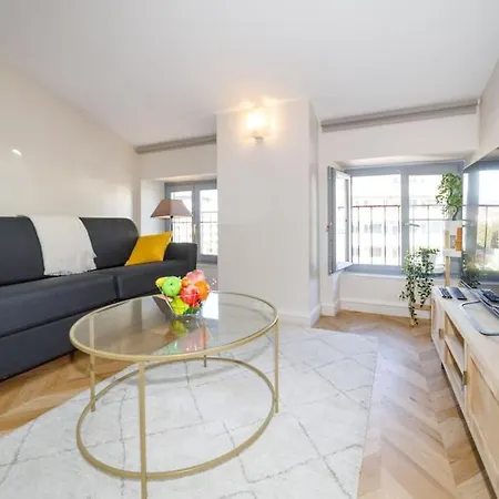 T2 Cozy Proche Du Centre Avec Canape Lit - 51blatin
